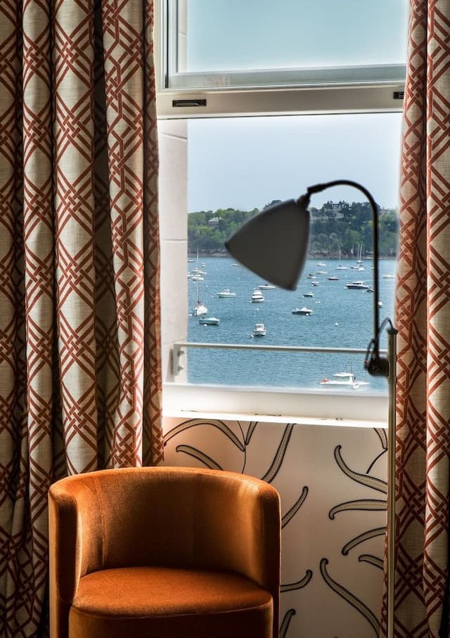 Luxury Suite, 1 King Bed, Sea View