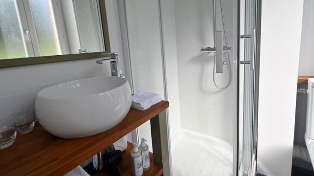 Comfort Double Room, 1 Queen Bed, City View