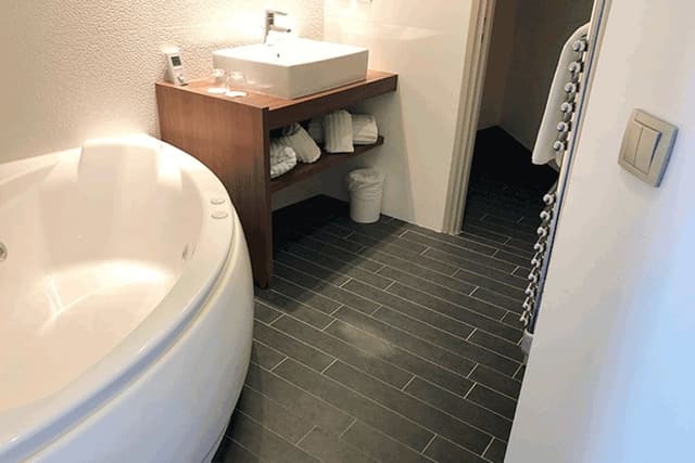 Luxury Suite, Jacuzzi