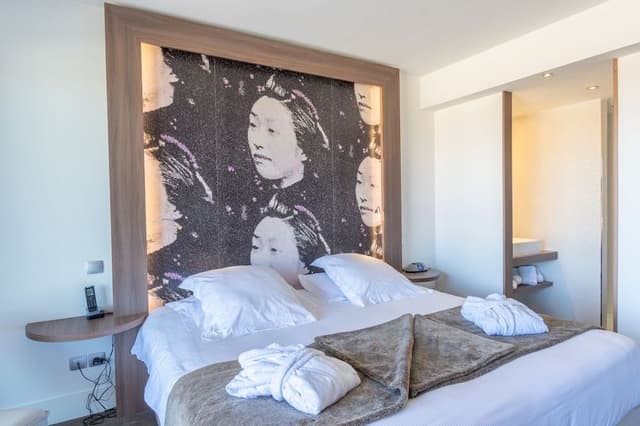 Luxury Room
