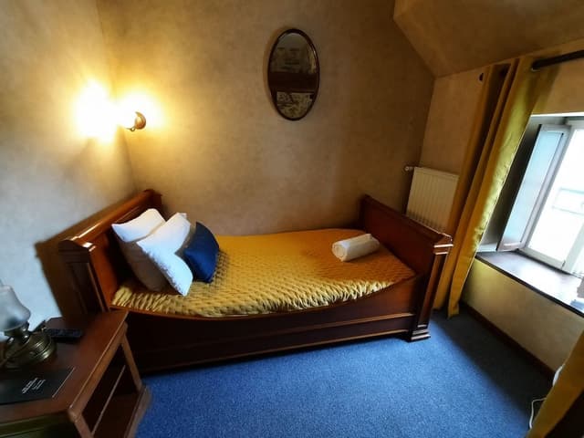 Basic Single Room