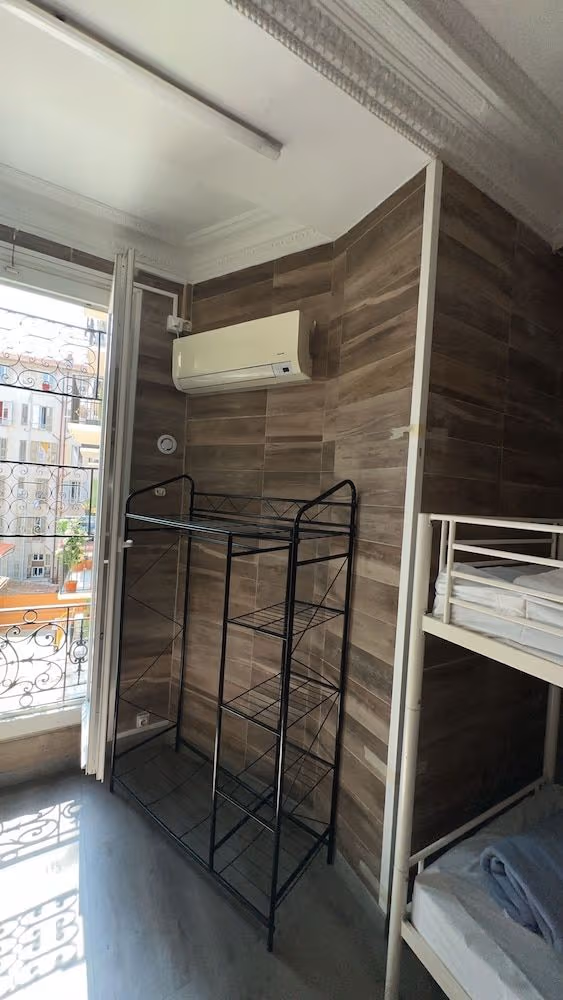 Economy Twin Room