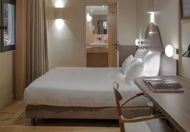 Double Room with Shower