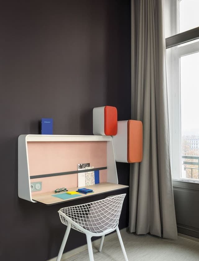 Premium room with Rhône view including self-service snacks and drinks at the Club