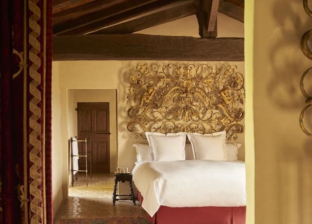 Royal Suite Lady Hamlyn, 1 King Bed