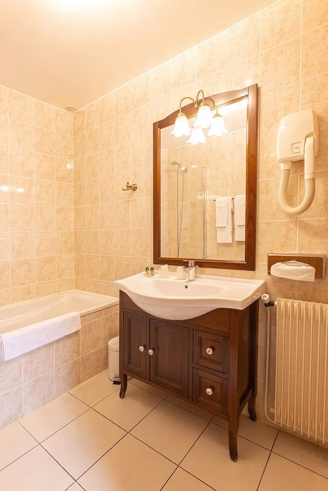 Standard Double Room, Private Bathroom
