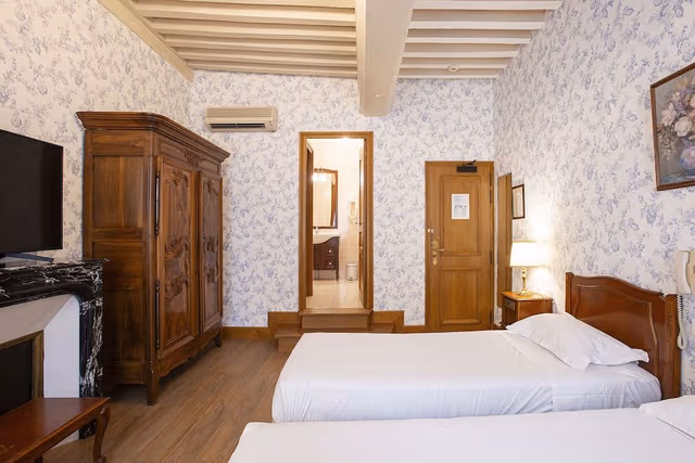 Comfort Twin Room, 2 Twin Beds, Private Bathroom
