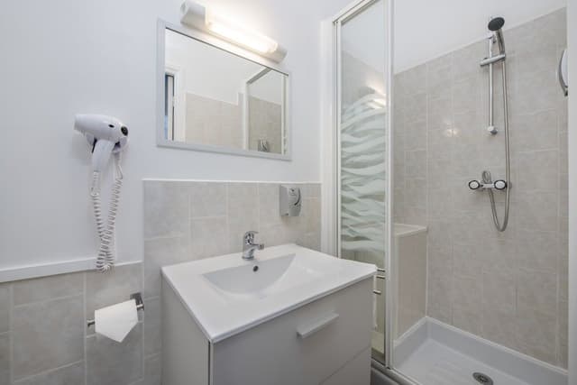 Economy Single Room, 1 Large Twin Bed