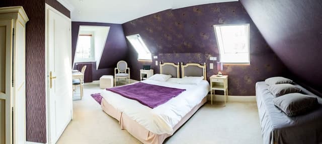 Deluxe Room (occ max 2)