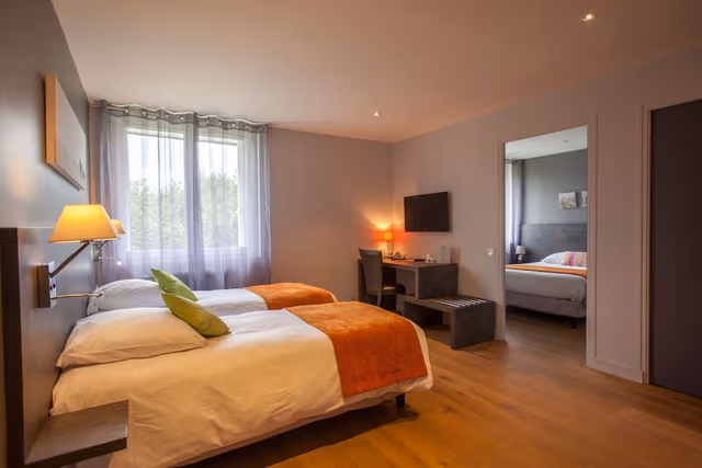 Cozy Quadruple Room