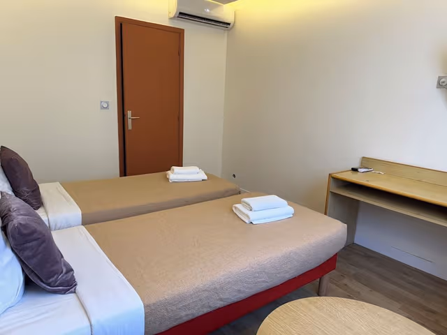 Classic Twin Room
