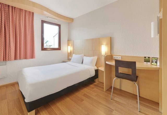 Standard Double Room, Mobility Accessible, Non Smoking