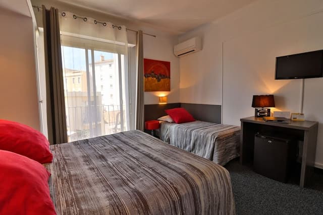 Superior Triple Room, Balcony