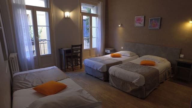 Triple Room