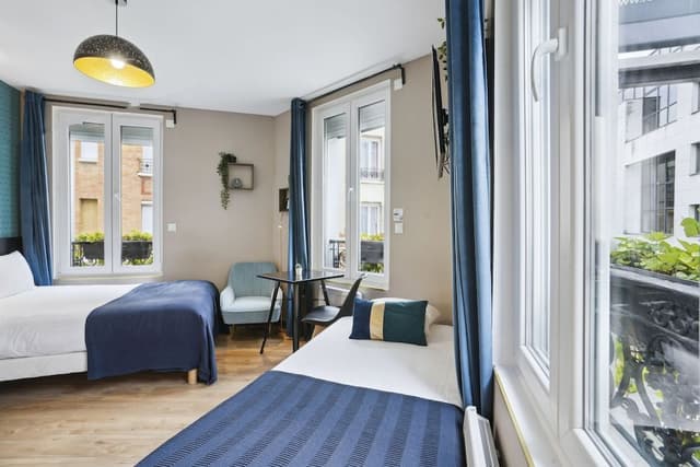 Studio, Multiple Beds (3 pax, 106 Rue de Paris)