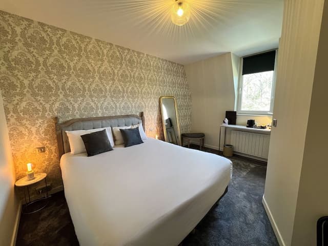 Standard Double Room, 1 Queen Bed (2nd Floor)