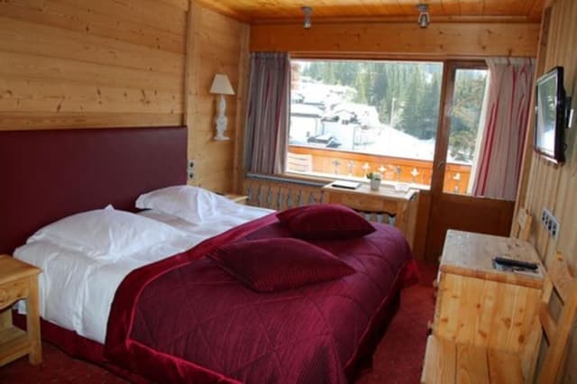 Standard Double Room, Balcony (South)