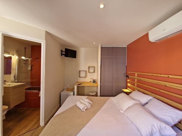 Standard Room (1)
