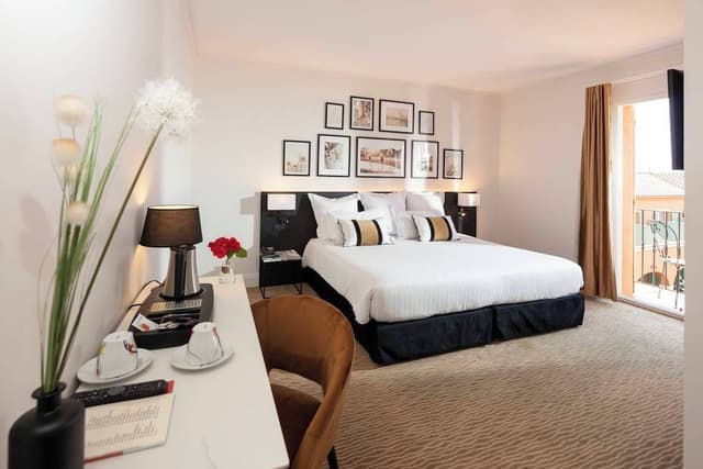 Classic Double Room