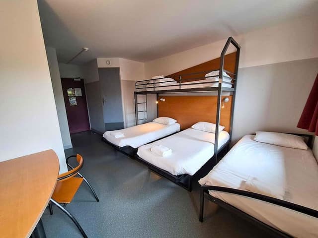 Basic Quadruple Room, Private Bathroom