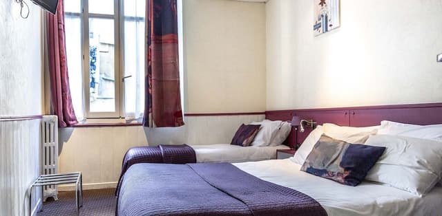 Economy Triple Room