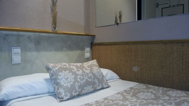 Comfort Triple Room