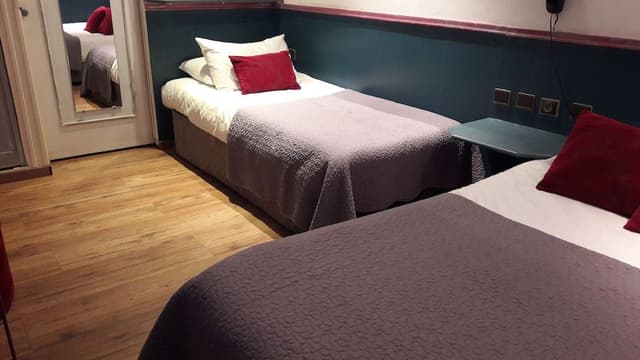 Comfort Triple Room