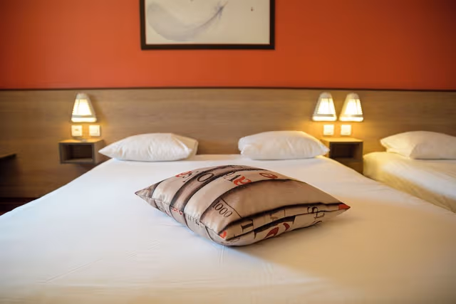 Triple Room