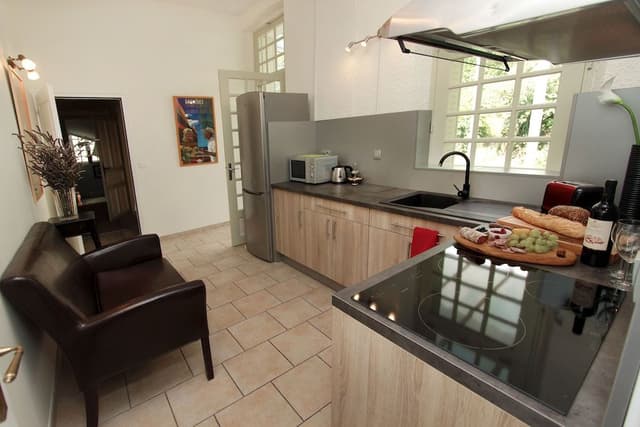 Luxury Apartment, 4 Bedrooms, Kitchen, Valley View