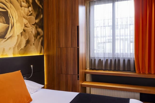 Comfort Suite, Balcony