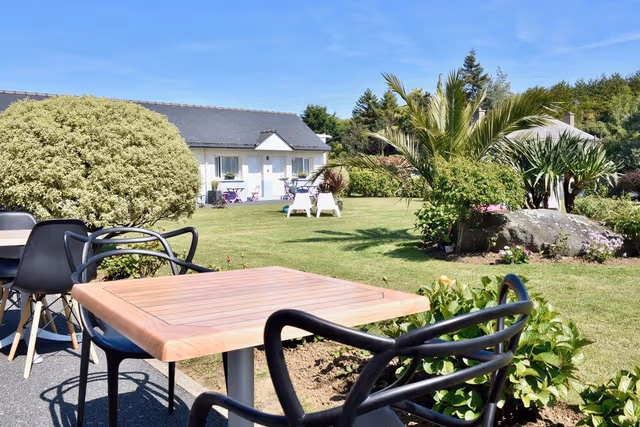 Superior Double Room, 1 Queen Bed, Non Smoking, Garden View