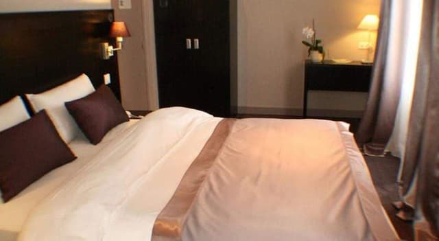 Classic Double Room