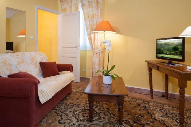 Apartment (cottage)
