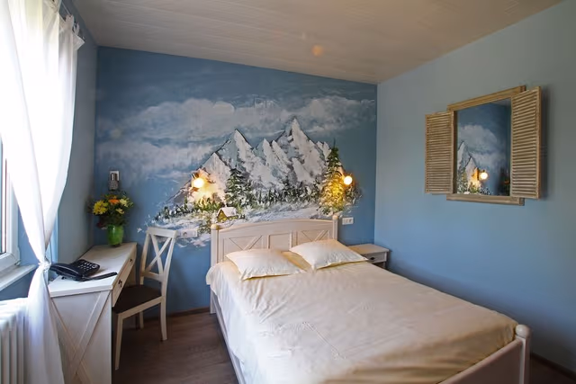 Standard Twin Room