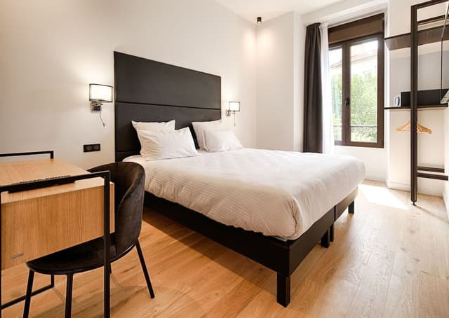 Classic Double Room, 1 Double Bed, Non Smoking, Courtyard View