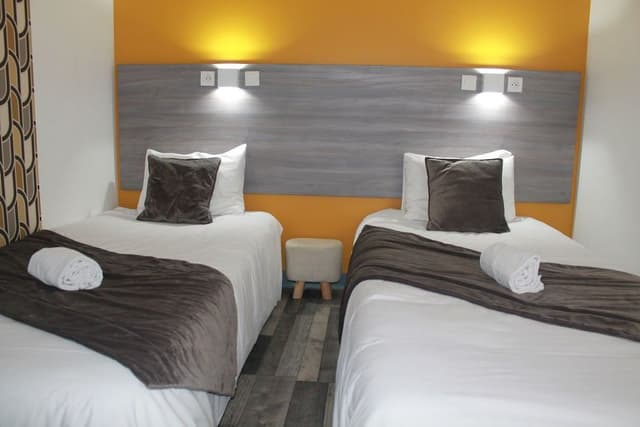 Twin Room, 2 Twin Beds