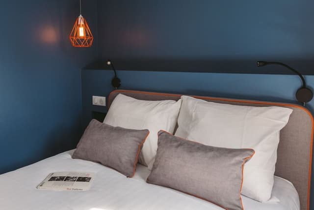 Flirtatious Room