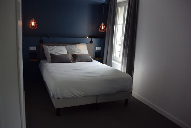 Flirtatious Room