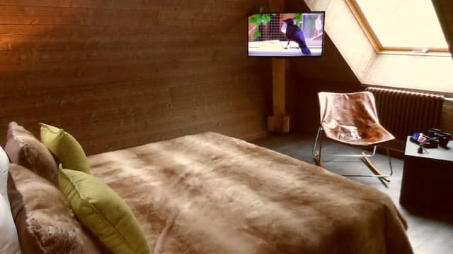 Luxury Suite, Lake View