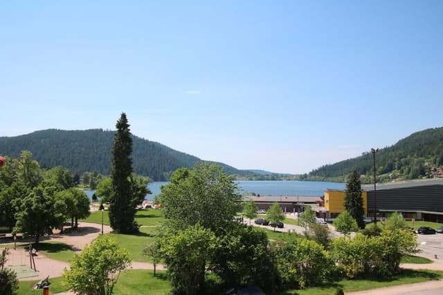 Luxury Suite, Lake View