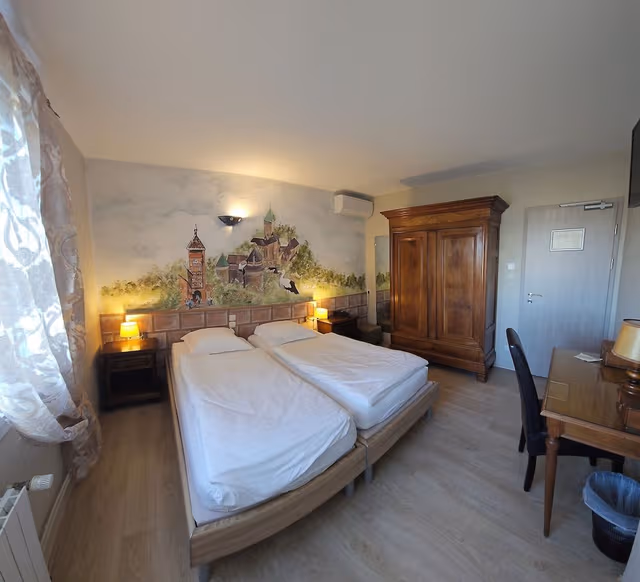 Standard Twin Room