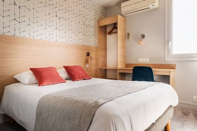 Classic Double Room, Private Bathroom