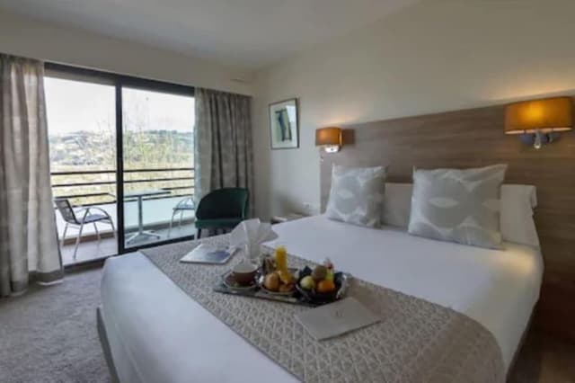 Privilege Room, Balcony