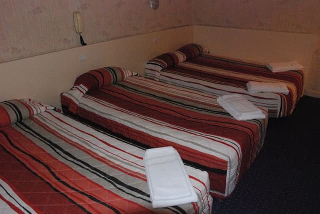 Triple Room