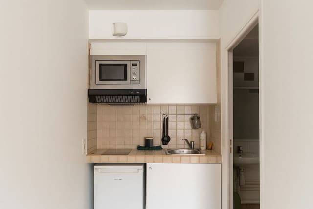 Single Studio - Kitchenette