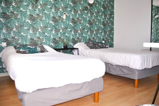Standard Twin Room