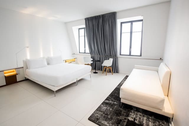 Prestige Room, free spa access