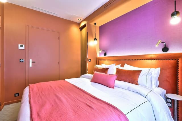 Suite (Vendôme),1er étage sans ascenseur