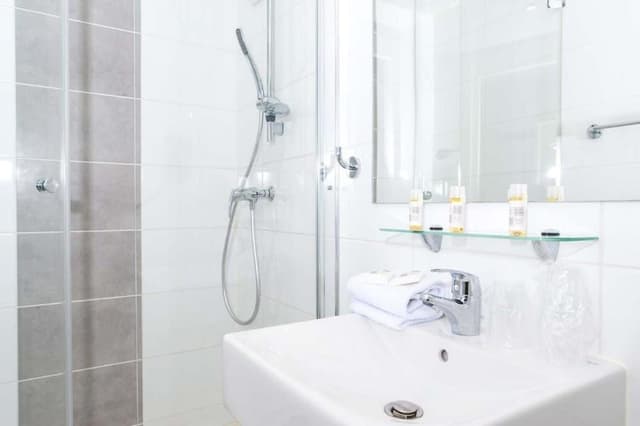 Comfort Quadruple Room