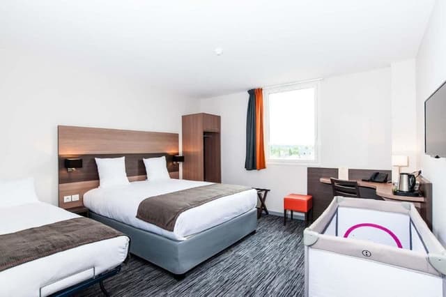 Comfort Triple Room